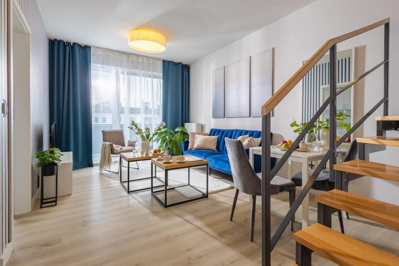 Deluxe Apartments By The Railway Station Wroclaw - Parking W Cenie — Photos 3